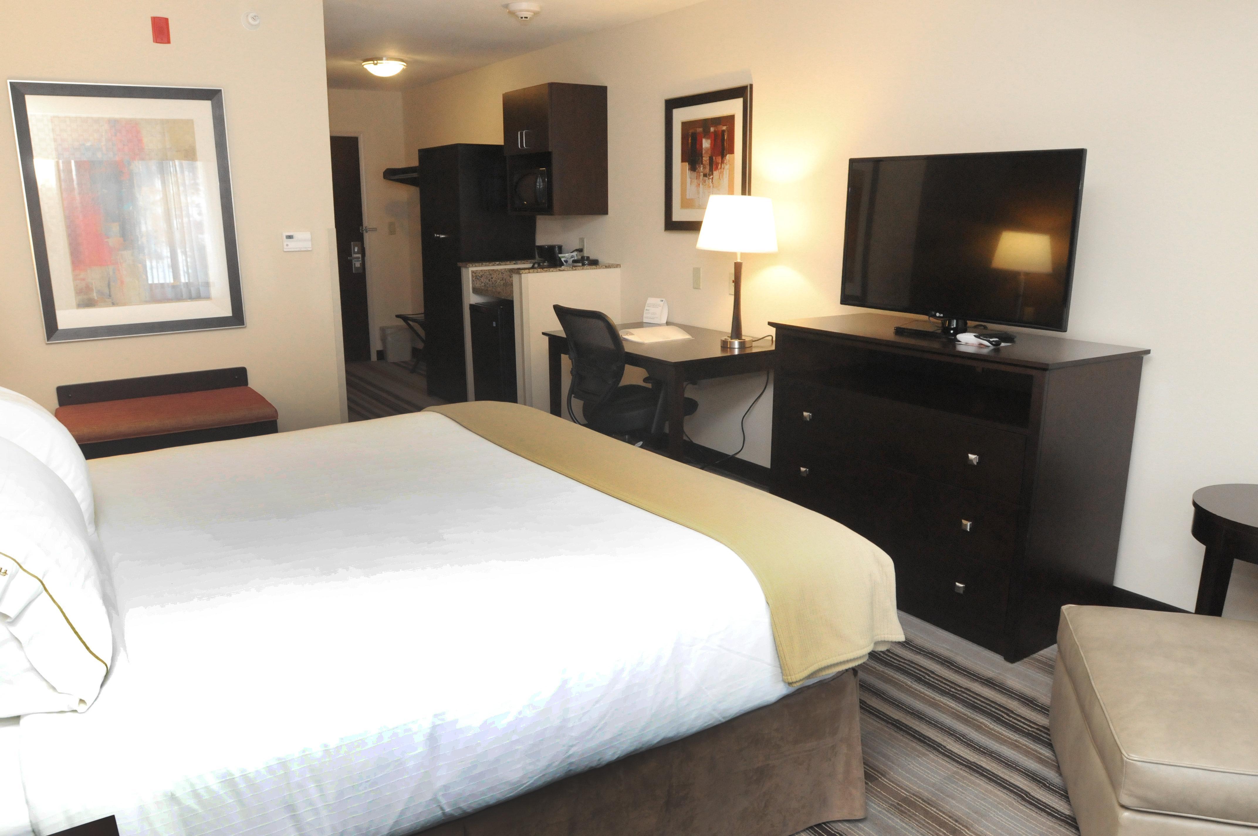 Express & By Ihg Hotel Cambridge